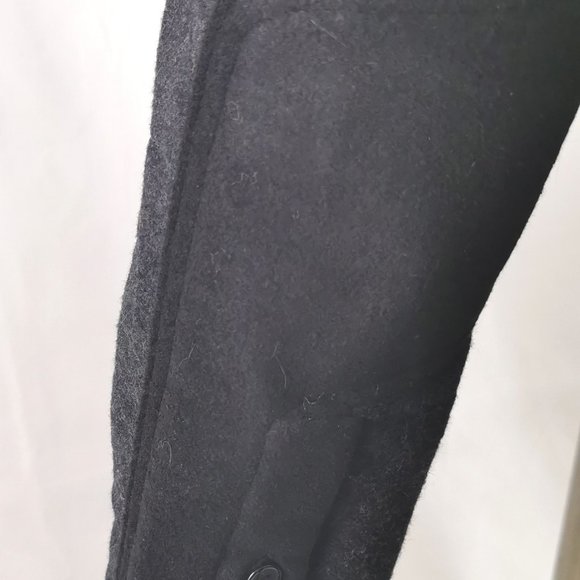 Cohesive & Co. Jacket - Picture 7 of 9